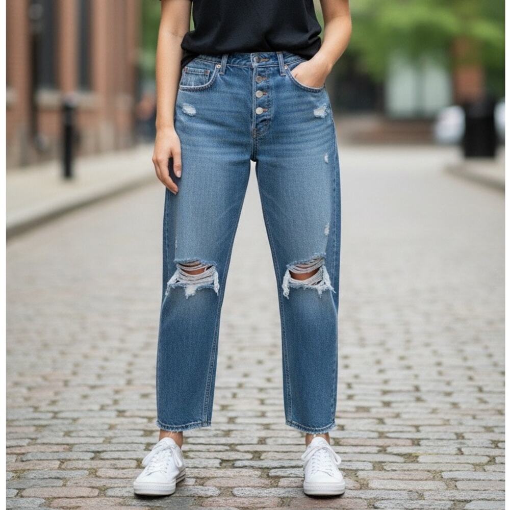 Levi's Ribcage Straight Ankle  Button Fly High Rise Distressed Jeans Sz 32